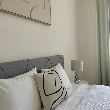 Utulny V Centru Prahy Apartment *