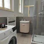 Utulny V Centru Prahy Πράγα