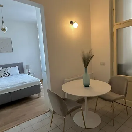 Appartement Utulny V Centru Prahy *